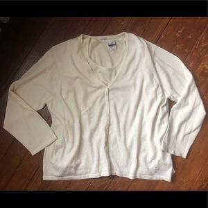 Leslie Fay Sportswear Woman Sweater Set